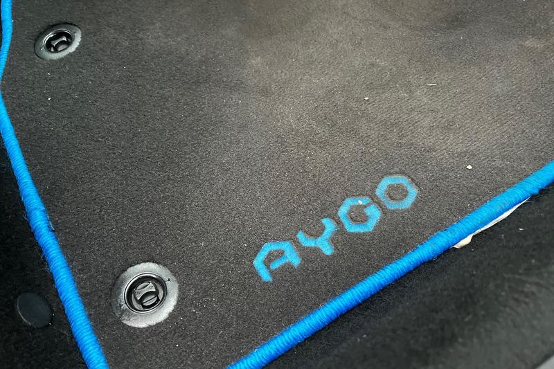 Used Toyota AYGO 2017 for sale - 76458499: Photo 28