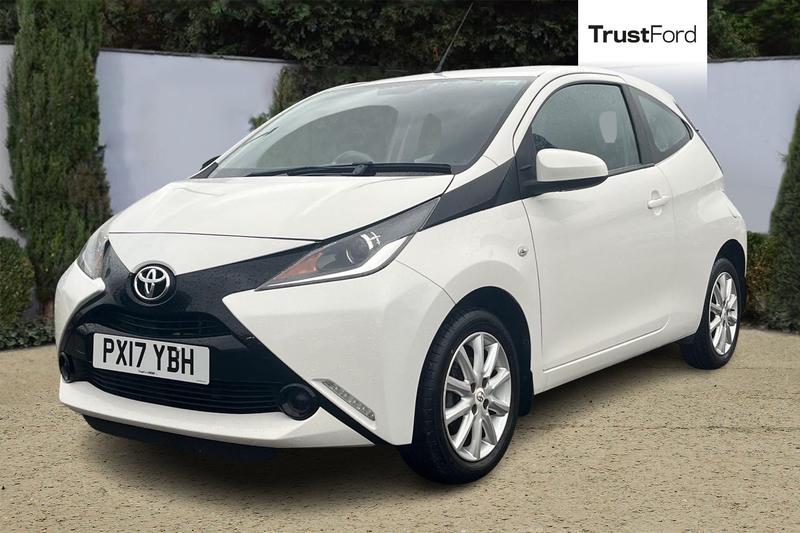 Used Toyota AYGO 2017 for sale - 76458499: Photo 5