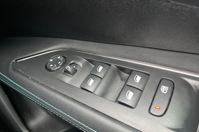 Used Peugeot 3008 2021 for sale - 77450338: Photo 16