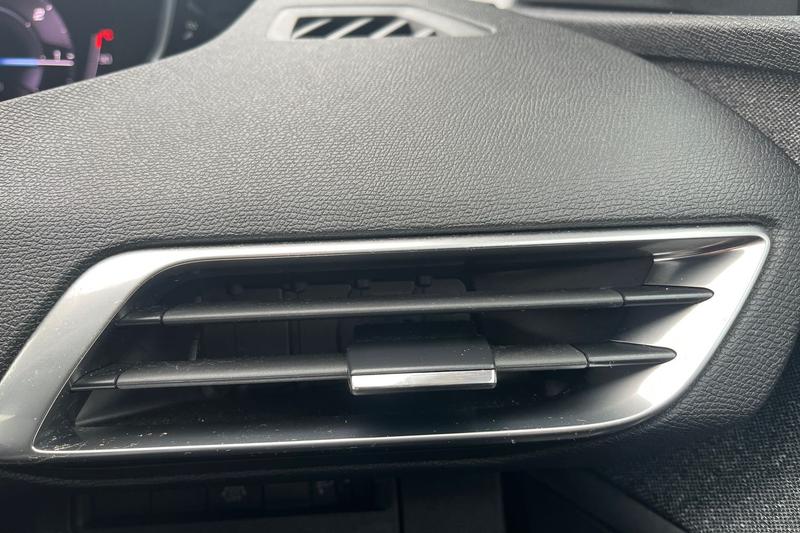 Used Peugeot 3008 2021 for sale - 77450338: Photo 39