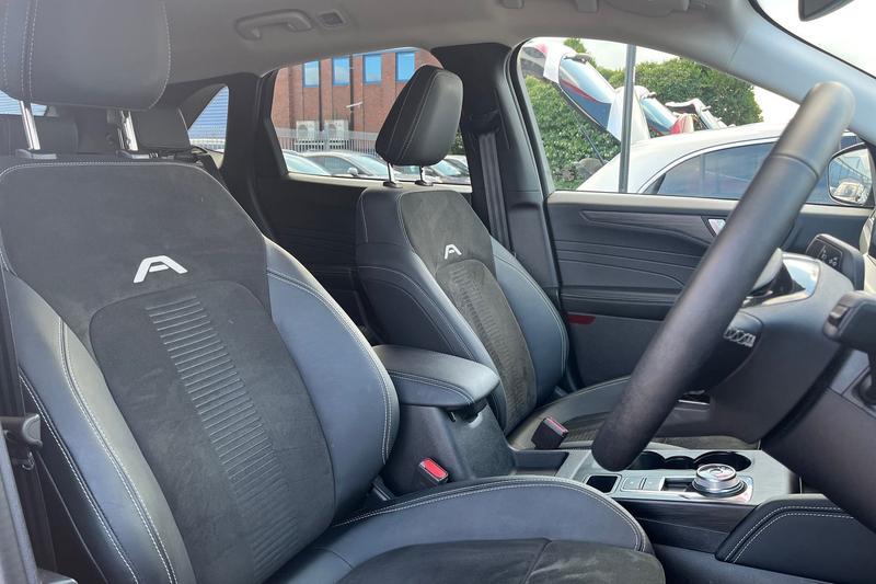 Used Ford Kuga 2025 for sale - 77367583: Photo 17