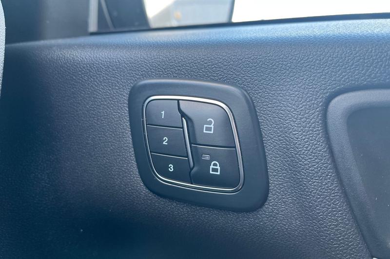 Used Ford Kuga 2025 for sale - 77367583: Photo 30