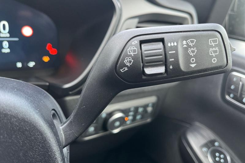 Used Ford Kuga 2025 for sale - 77138354: Photo 15