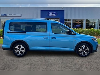 Used Ford Tourneo Connect 2023 for sale - 79159821: Photo