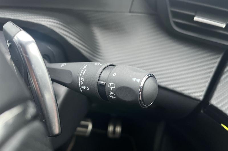 Used Peugeot 2008 2024 for sale - 76545407: Photo 15