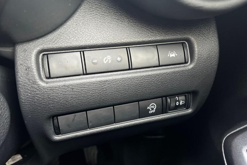 Used Nissan Juke 2023 for sale - 76568663: Photo 31