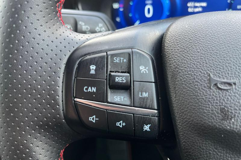 Used Ford Focus 2023 for sale - 77653791: Photo 32