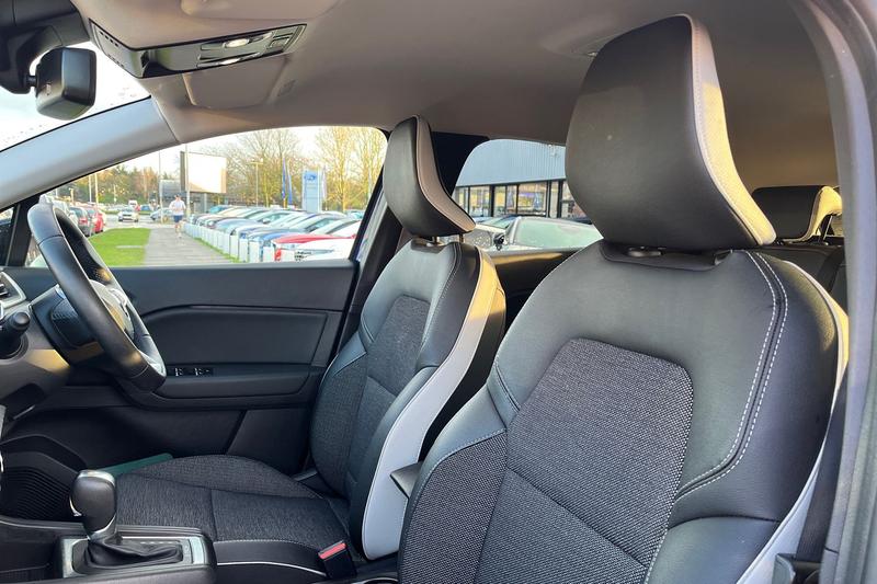 Used Renault Captur 2023 for sale - 77306952: Photo 19