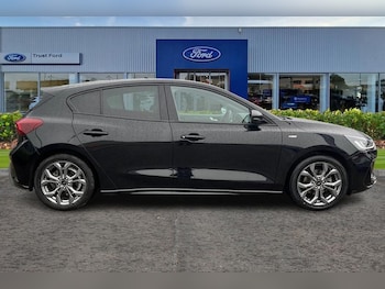 Used Ford Focus 2023 for sale - 77679565: Photo