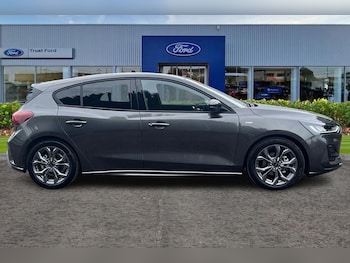 Used Ford Focus 2026 for sale - 79128743: Photo