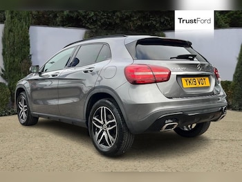 Used Mercedes-Benz GLA 2019 for sale - 76248458: Photo 2