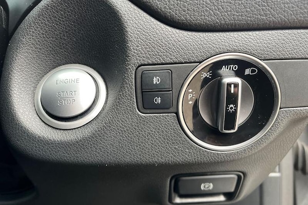 Used Mercedes-Benz GLA 2019 for sale - 76248458: Photo 32
