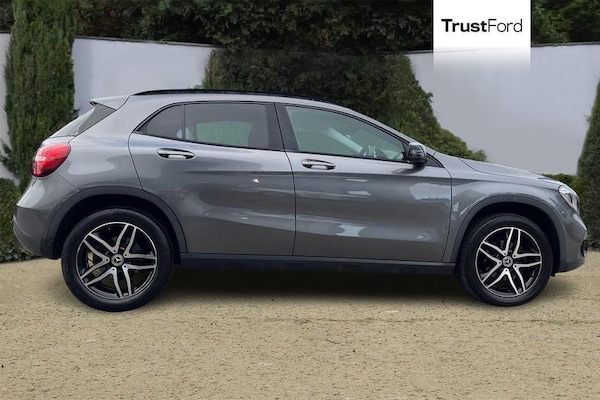 Used Mercedes-Benz GLA 2019 for sale - 76248458: Photo 3