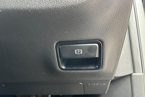Used Mercedes-Benz GLA 2019 for sale - 76248458: Photo 40