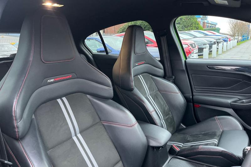 Used Ford Focus 2023 for sale - 77152055: Photo 17