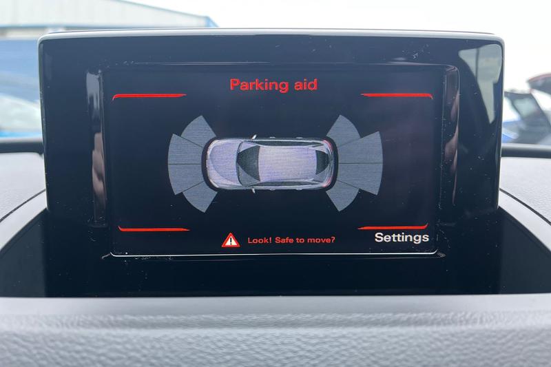 Used Audi Q3 2018 for sale - 77647471: Photo 27