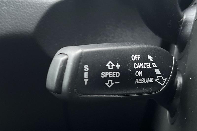 Used Audi Q3 2018 for sale - 77647471: Photo 28