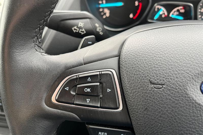 Used Ford Kuga 2018 for sale - 76557399: Photo 27