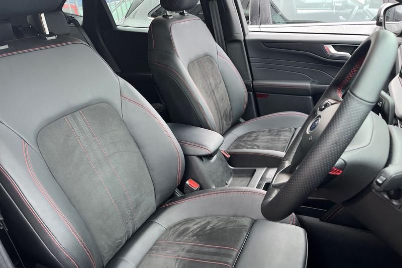 Used Ford Kuga 2025 for sale - 77138351: Photo 17