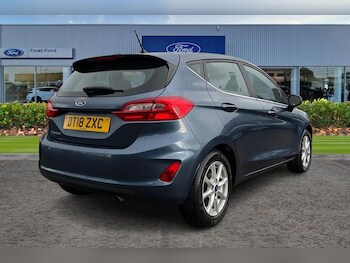 Used Ford Fiesta 2018 for sale - 77910429: Photo