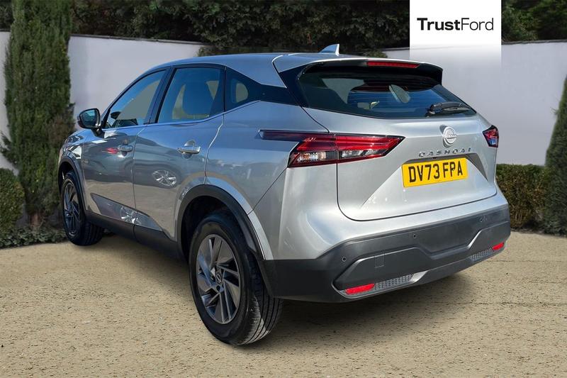 Used Nissan Qashqai 2023 for sale - 77918563: Photo 2