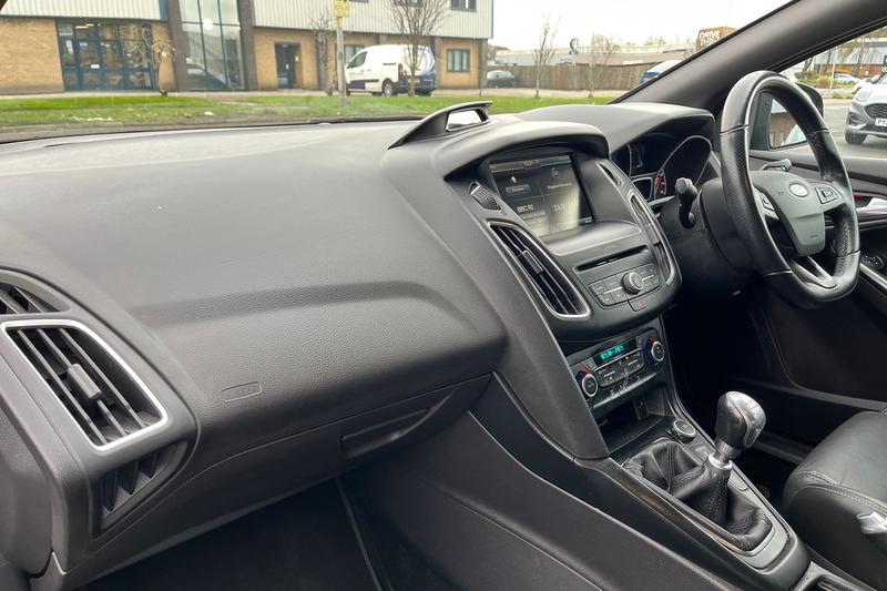 Used Ford Focus for sale - 76590166: Photo 18