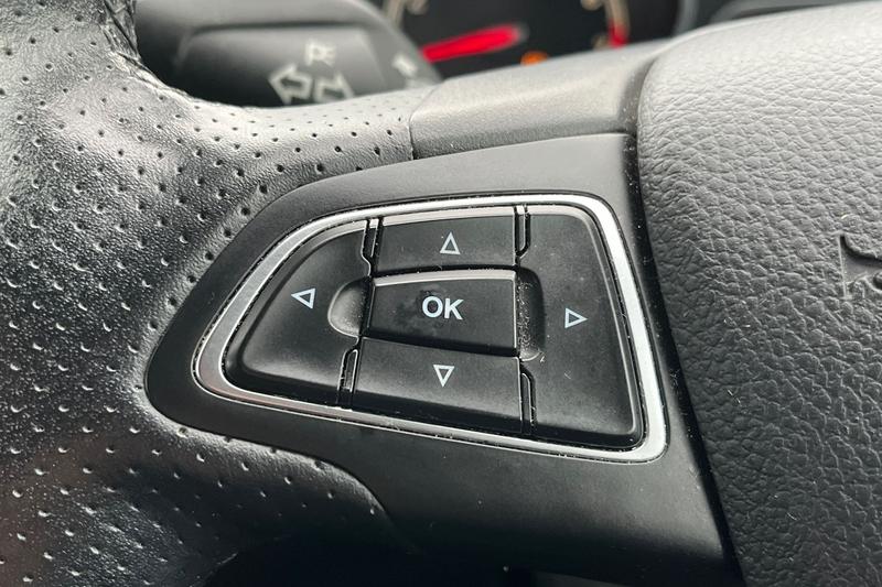 Used Ford Focus for sale - 76590166: Photo 23