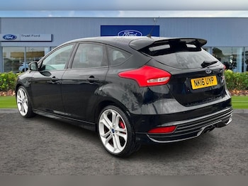 Used Ford Focus undefined for sale - 76590166: Photo