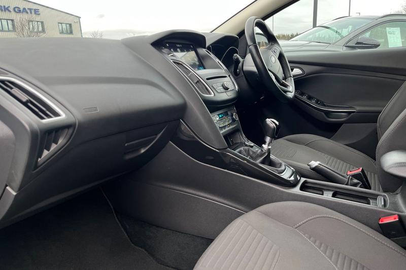 Used Ford Focus 2017 for sale - 77198984: Photo 18