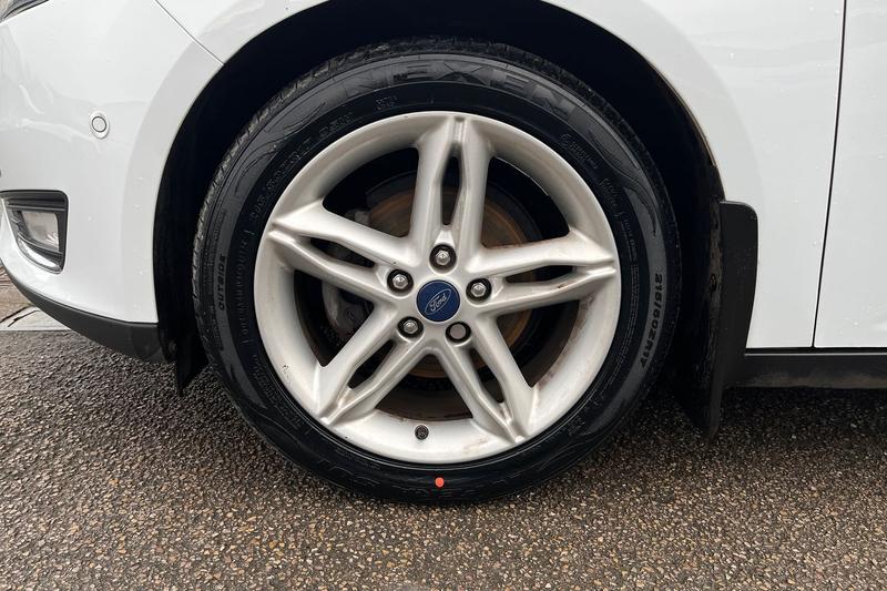 Used Ford Focus 2017 for sale - 77198984: Photo 22