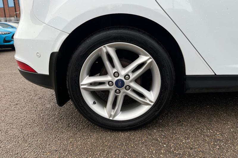 Used Ford Focus 2017 for sale - 77198984: Photo 24