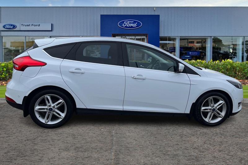 Used Ford Focus 2017 for sale - 77198984: Photo 3