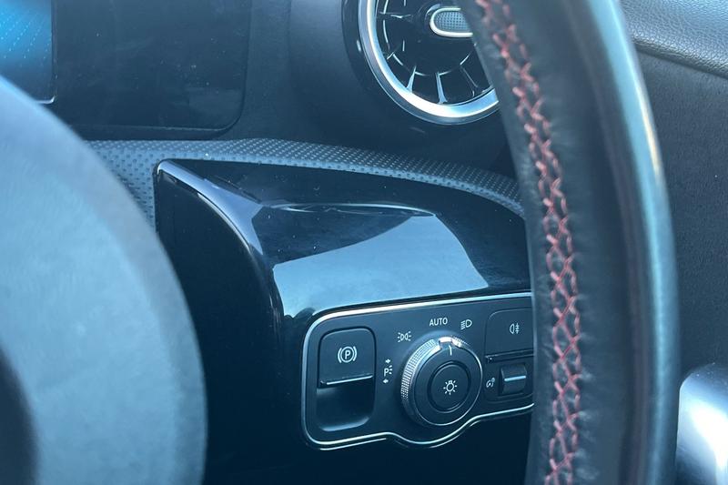 Used Mercedes-Benz A-Class 2019 for sale - 77095698: Photo 15