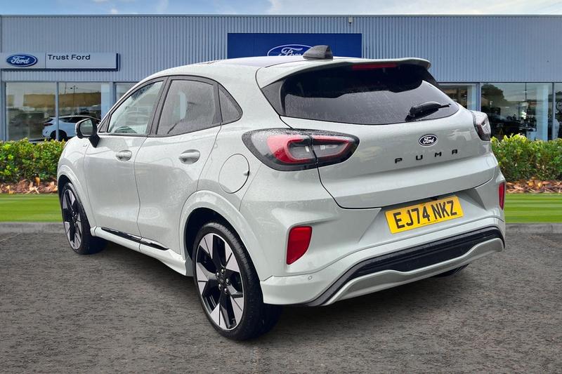 Used Ford Puma 2024 for sale - 76847419: Photo 2