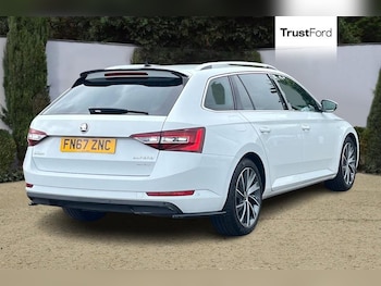 Used Skoda Superb 2017 for sale - 78779569: Photo