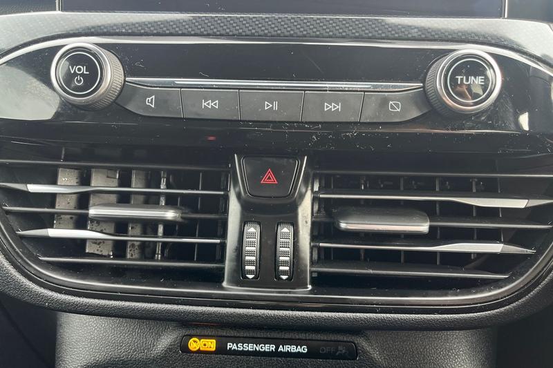 Used Ford Kuga 2024 for sale - 78095052: Photo 30