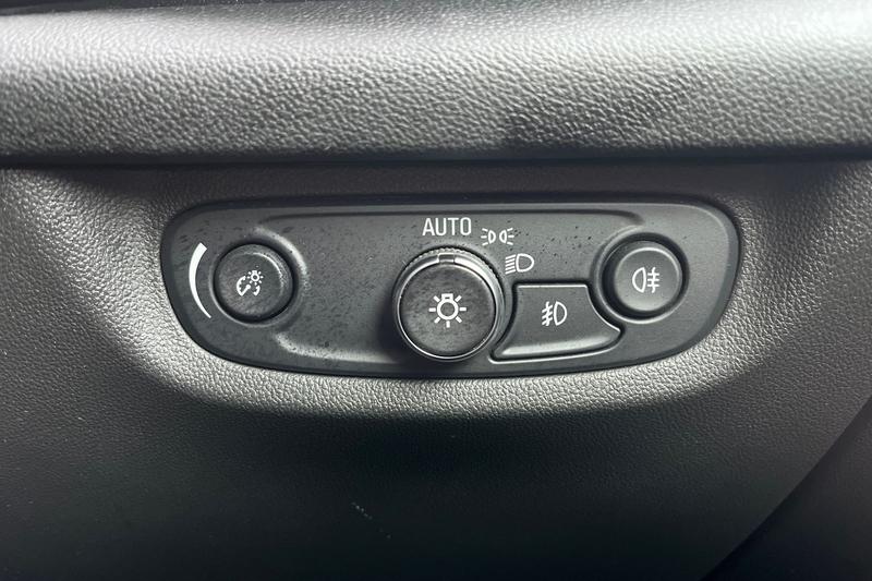 Used Vauxhall Insignia 2017 for sale - 77647473: Photo 33