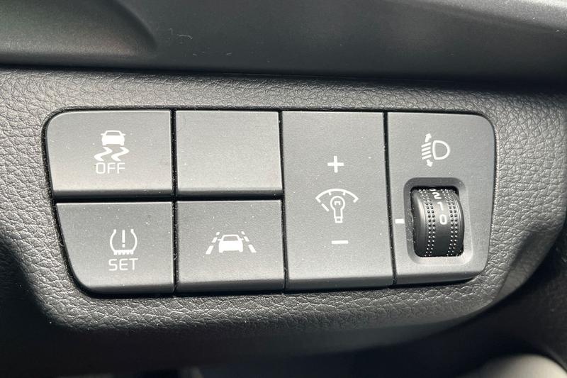 Used Kia Stonic 2019 for sale - 78067433: Photo 23