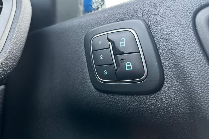 Used Ford Kuga 2025 for sale - 77186995: Photo 30