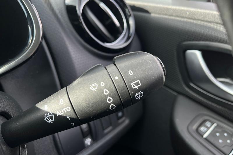 Used Renault Clio 2017 for sale - 75945248: Photo 15