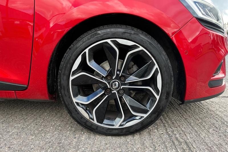 Used Renault Clio 2017 for sale - 75945248: Photo 8