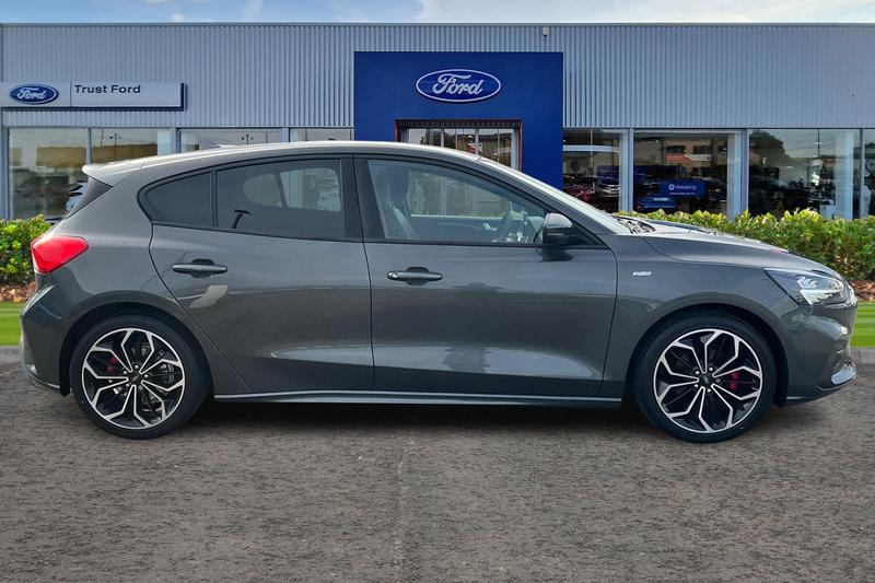 Used Ford Focus 2020 for sale - 76580838: Photo 3