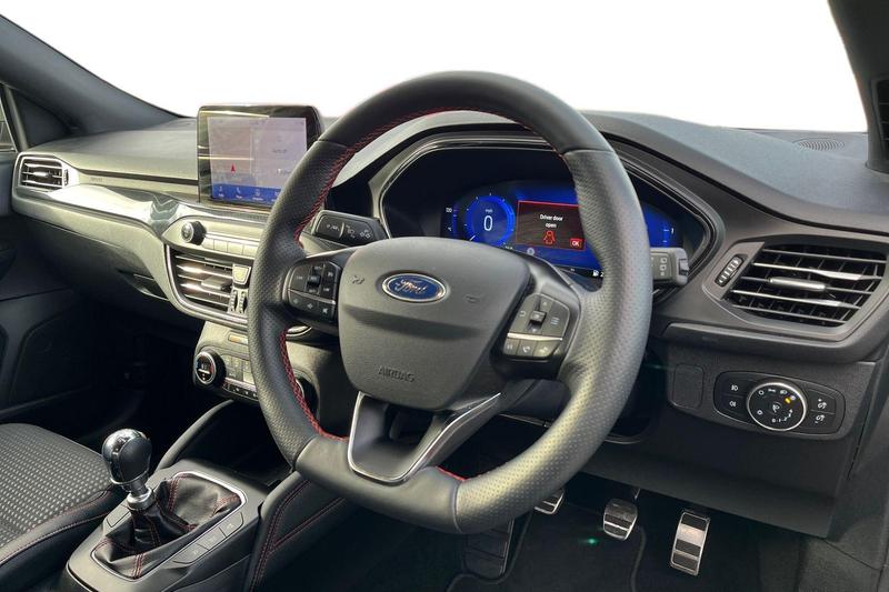 Used Ford Focus 2020 for sale - 76580838: Photo 9