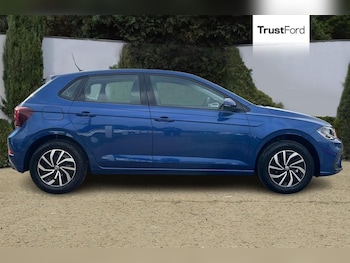 Used Volkswagen Polo 2024 for sale - 76277343: Photo 3