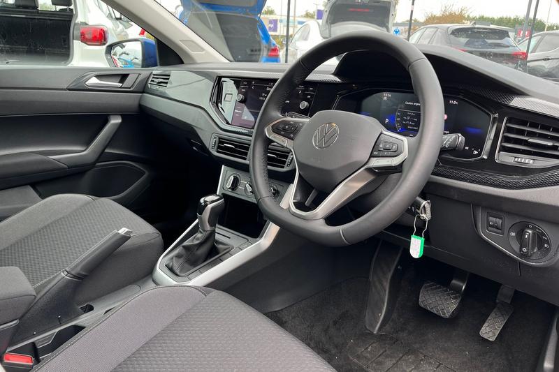 Used Volkswagen Polo 2024 for sale - 76277343: Photo 9