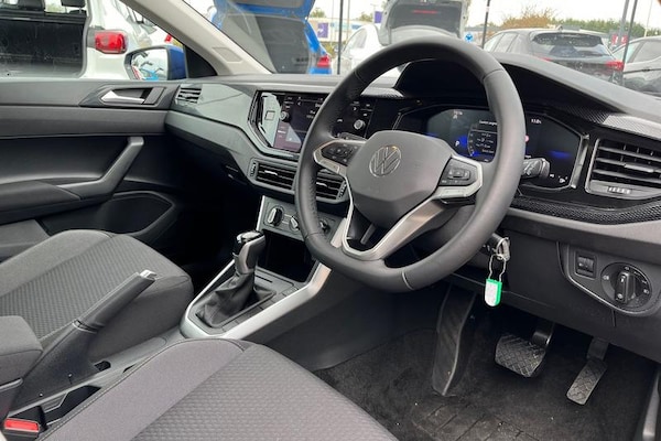 Used Volkswagen Polo 2024 for sale - 76277343: Photo 9