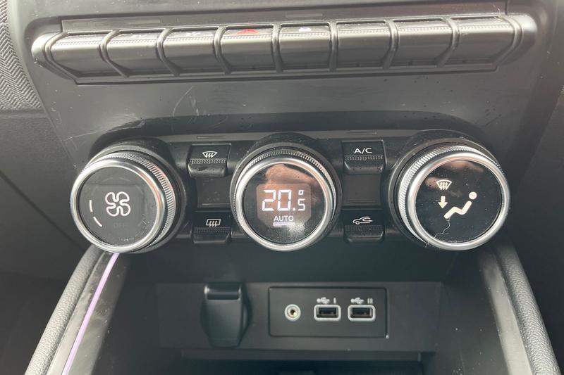 Used Renault Clio 2024 for sale - 78087929: Photo 28