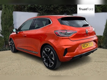 Used Renault Clio 2024 for sale - 78087929: Photo