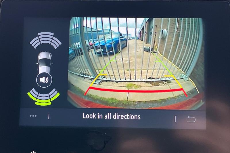 Used Renault Clio 2024 for sale - 78087929: Photo 31