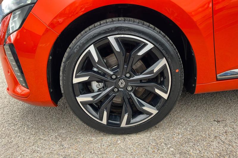 Used Renault Clio 2024 for sale - 78087929: Photo 37
